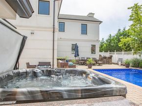 165 W Walnut Street, Long Beach NY 11561