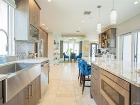 165 W Walnut Street, Long Beach NY 11561