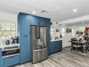 89 Pinelawn Avenue, Shirley NY 11967