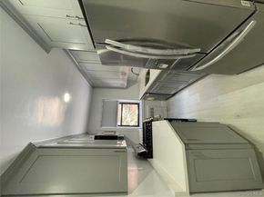 118-60 METROPOLITAN Avenue 2 I, Kew Gardens NY 11415