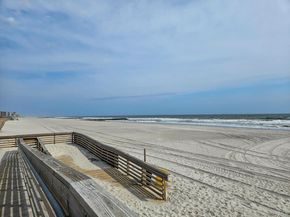 519 West Broadway B, Long Beach NY 11561