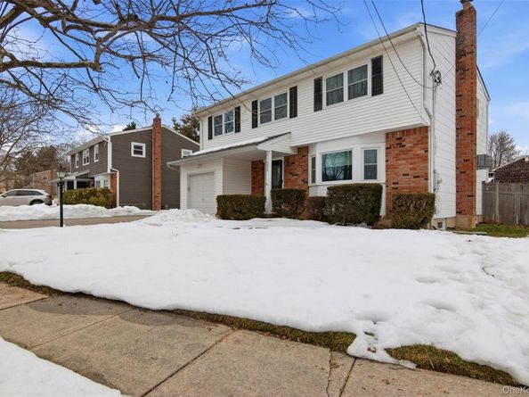 225 Bellerose Avenue, East Northport NY 11731