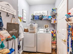 128 Cinnamon Court, Melville NY 11747