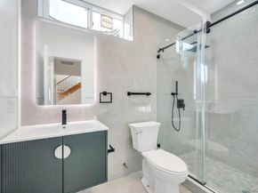 43 W Cabot Lane, Westbury NY 11590