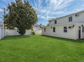 25 Turn Lane, Levittown NY 11756