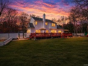 22 Jerusalem Hollow Road, Manorville NY 11949
