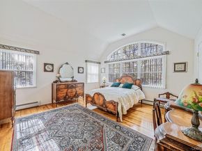 22 Jerusalem Hollow Road, Manorville NY 11949