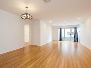 100 Cuttermill Road 3E, Great Neck NY 11021