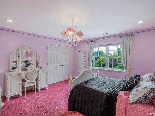 43 Casey Lane, Mount Sinai NY 11766