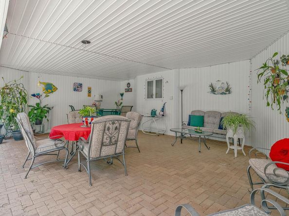 6 Ring Neck Court, Wading River NY 11792