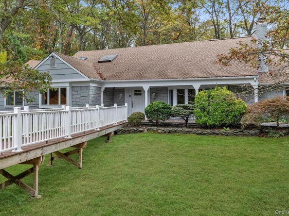 2 Westbourne Lane, Melville NY 11747