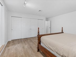 2 Westbourne Lane, Melville NY 11747