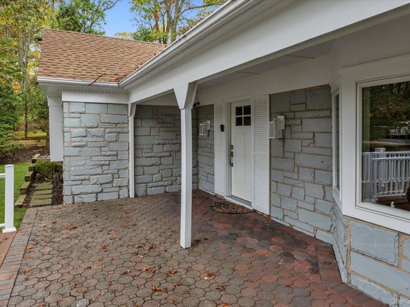 2 Westbourne Lane, Melville NY 11747