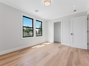41 Madison Avenue, New Hyde Park NY 11040