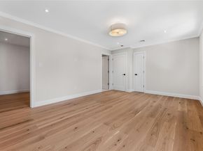 41 Madison Avenue, New Hyde Park NY 11040