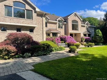 527 Split Rock Road