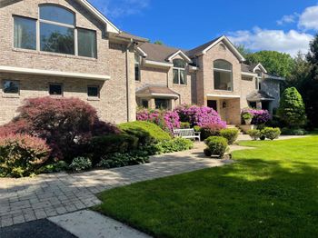 527 Split Rock Road