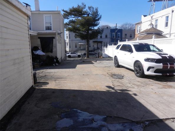 203 Essex Street, Brooklyn NY 11208