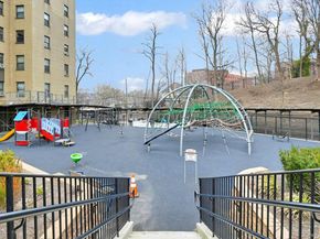 3 Fordham Hill Oval 14F, Bronx NY 10468