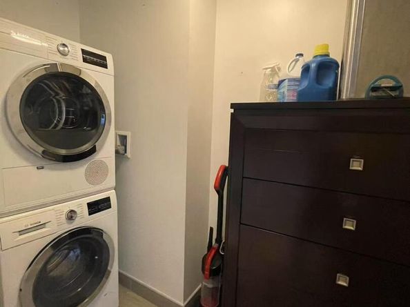 13835 39th Avenue 17M, Flushing NY 11354