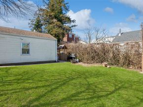 55 Nassau Avenue, Glen Cove NY 11542