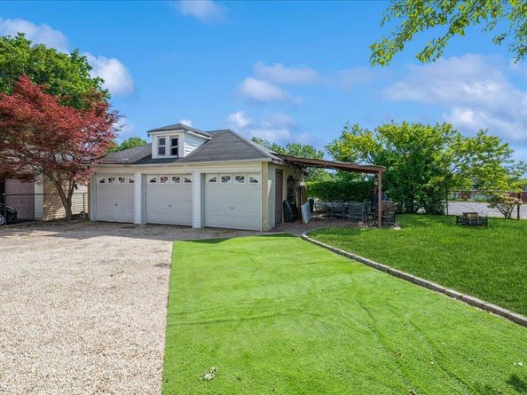 35 East Avenue, Glen Cove NY 11542