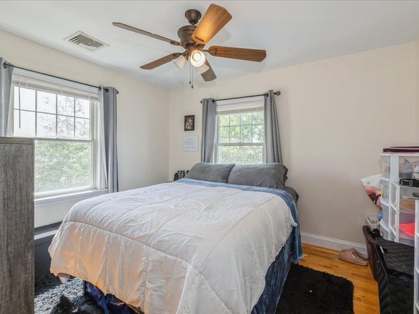 35 East Avenue, Glen Cove NY 11542