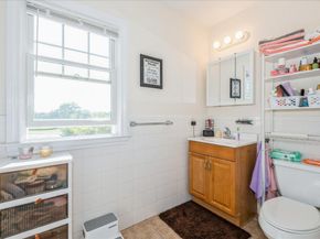 35 East Avenue, Glen Cove NY 11542