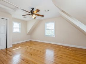 35 East Avenue, Glen Cove NY 11542