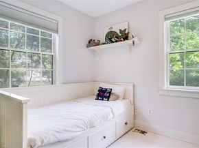 6 Beech Hollow Court, Montauk NY 11954