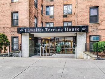665 Thwaites Place