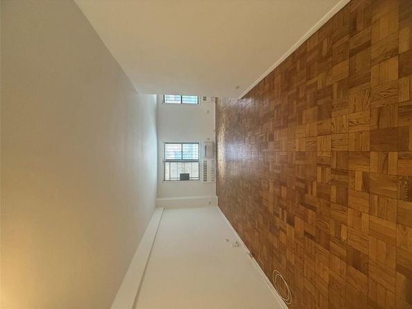 665 Thwaites Place 1X, Bronx NY 10467