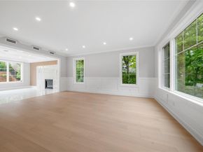 46 Snapdragon Lane, Roslyn Heights NY 11577