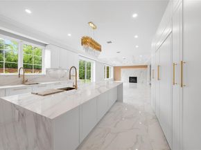 46 Snapdragon Lane, Roslyn Heights NY 11577