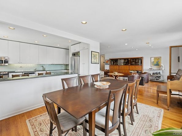 162-41 Powells Cove Boulevard 4G, Beechhurst NY 11357