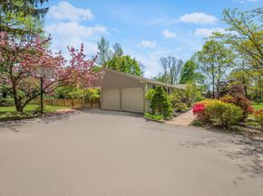 85 Meadow Glen Road, Fort Salonga NY 11768