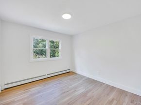 85 Meadow Glen Road, Fort Salonga NY 11768