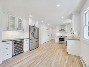 85 Meadow Glen Road, Fort Salonga NY 11768