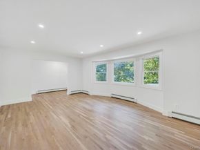 85 Meadow Glen Road, Fort Salonga NY 11768