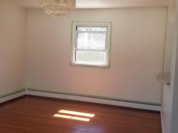 1571 Greenway Boulevard, Valley Stream NY 11580