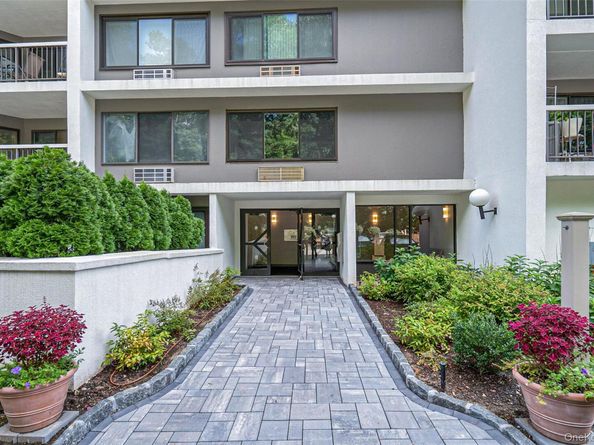 300 High Point Drive 313, Hartsdale NY 10530