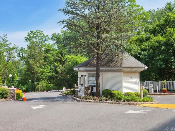 300 High Point Drive 313, Hartsdale NY 10530