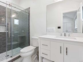 14 Oak Grove Road, Southampton NY 11968