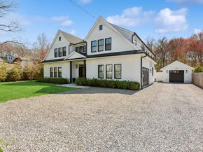 14 Oak Grove Road, Southampton NY 11968
