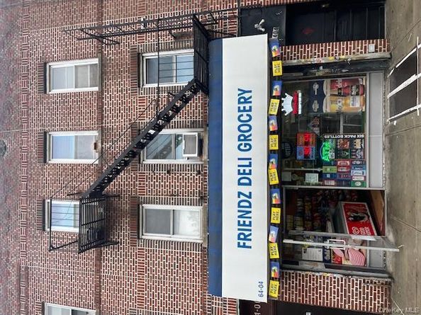 64-04 flushing Avenue, Maspeth NY 11378