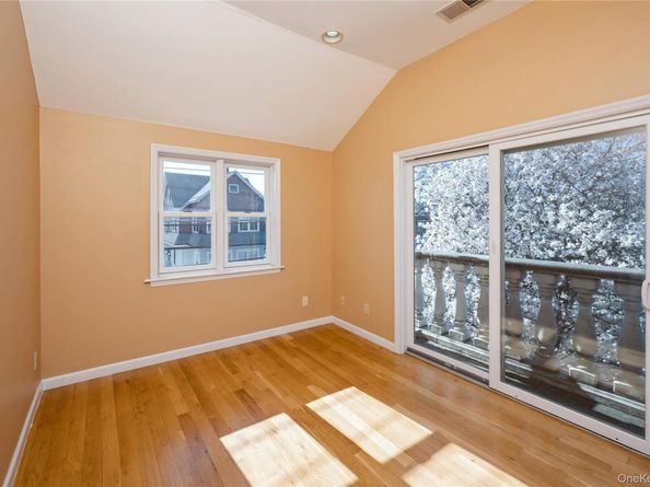 258A Longstreet Avenue, Bronx NY 10465
