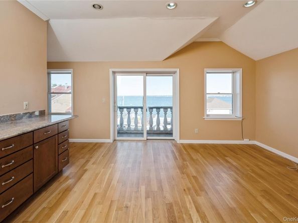 258A Longstreet Avenue, Bronx NY 10465