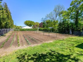 1220 Youngs Avenue, Southold NY 11971
