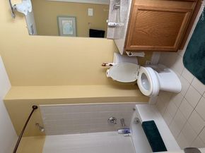 47 Stoneleigh Drive, Riverhead NY 11901