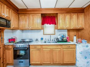 8050 88th Road, Woodhaven NY 11421
